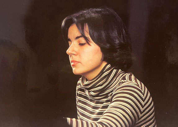 A pianista Diana Kacso nos anos 1970 (reprodução foto do LP)