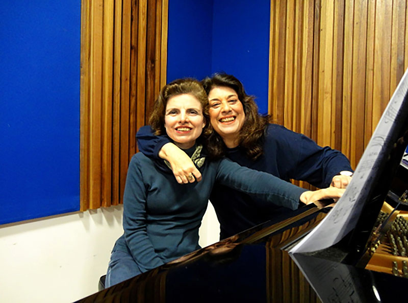 A pianista Rosana Civile e a soprano Adelia Issa  [Divulgação]