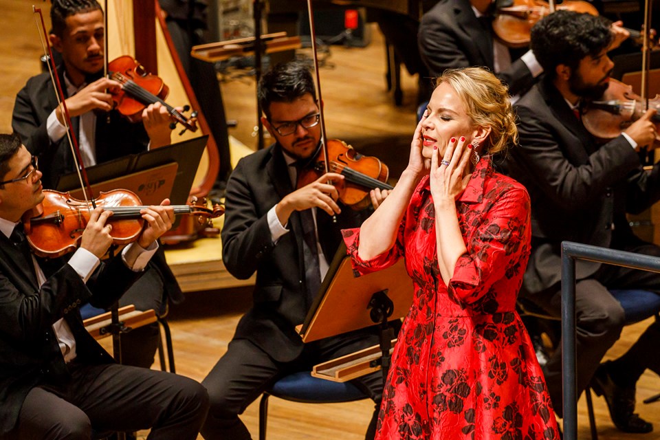 A mezzo soprano Elina Garanca durante concerto na Sala São Paulo [Divulgação]