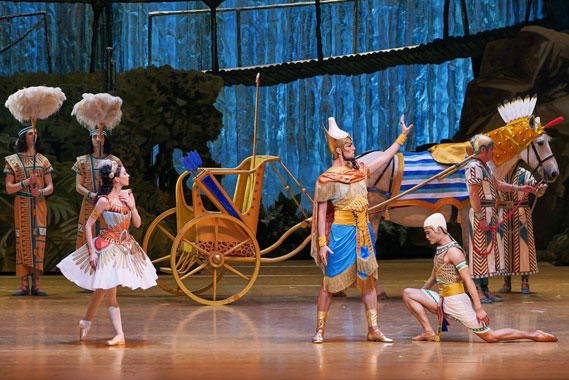 Cena do balé A filha do faraó, de Mariinsky Theatre (2026) (reprodução, mariinsky.ru)