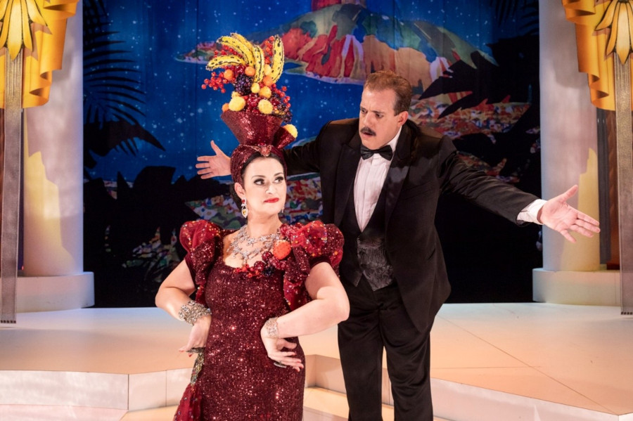 A soprano Gabriella Pace e o barítono Igor Vieira [Divulgação]
