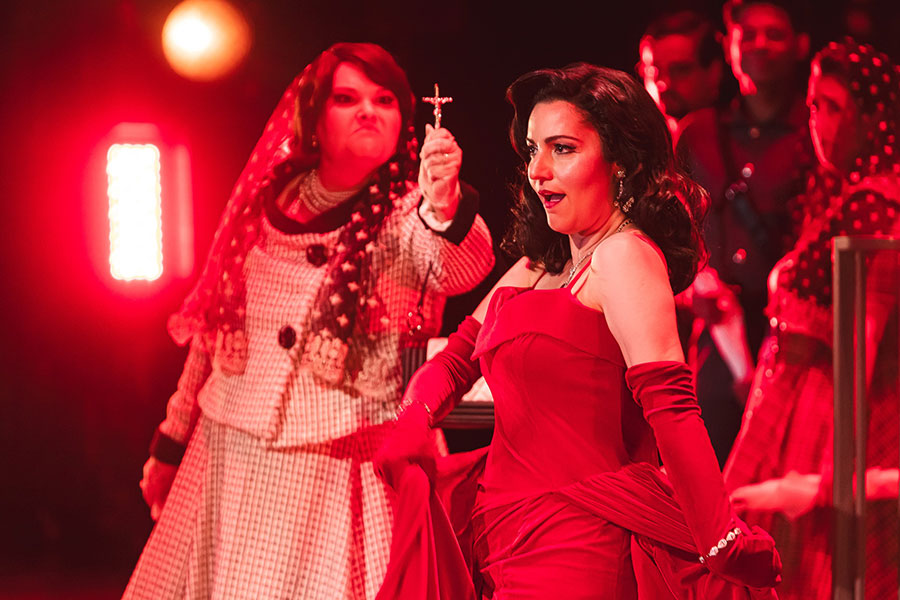 Cena da ópera 'Hilda Furacão', de Tim Rescala [Divulgação/Rapha Garcia]