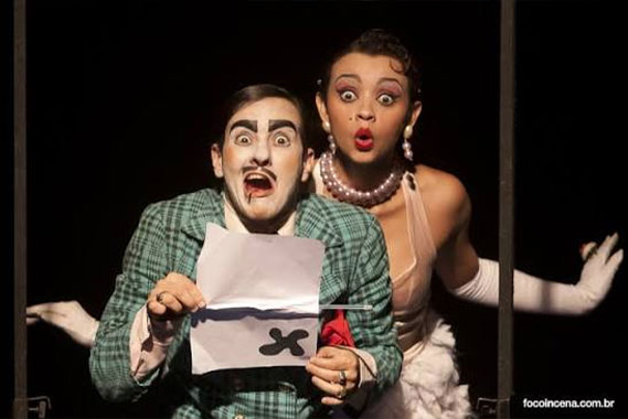 1º Ato - Isso aqui não é Gotham City, do Grupo de Dança (MG/Brasil) (2009) (divulgação, Guto Muniz)