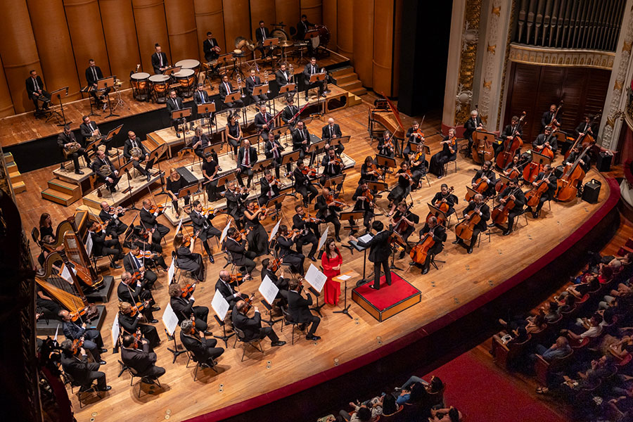 OSM e Priscila Bomfim em concerto no Theatro Municipal (divulgação, Rafael Salvador)
