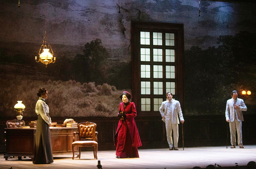 Cena do quarto ato de A profissão da senhora Warren, de Maurício de Bonis (divulgação, Fábio Prieto)