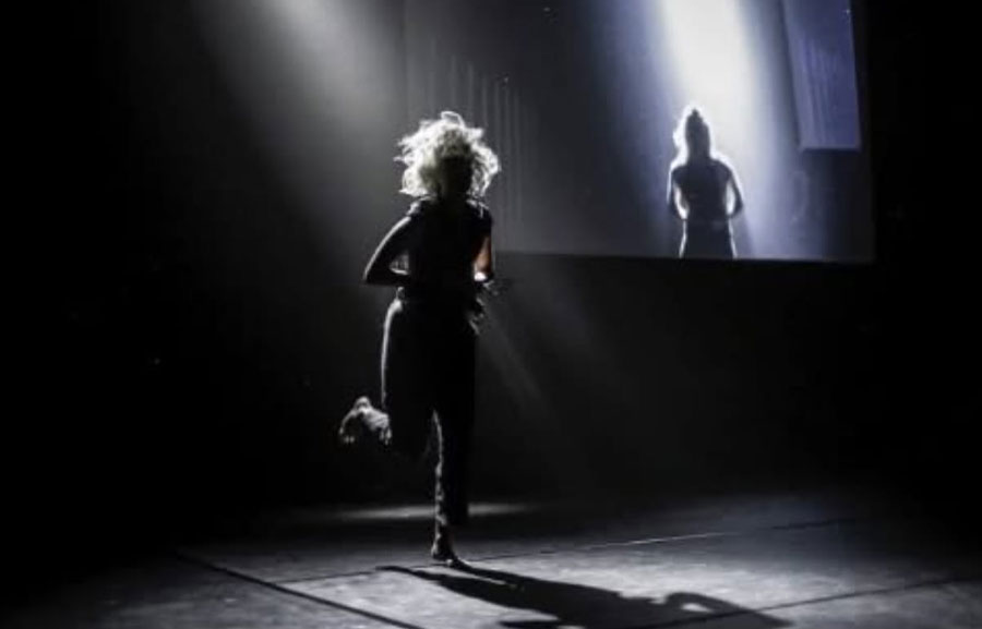 Espetáculo Take a Deep Breath, de Jorge Garcia, com iluminação de Rossana Boccia (divulgação, Leandro Moraes)