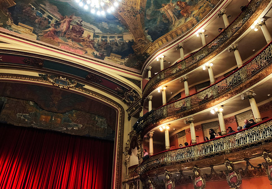 Detalhe do interior do Teatro Amazonas, em Manaus (Revista CONCERTO)