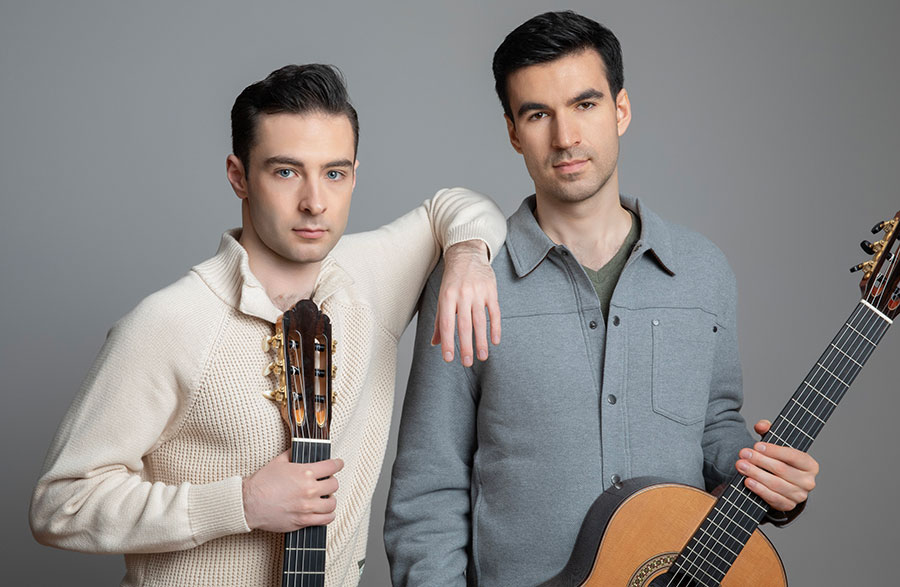 Ziggy e Miles, do duo de violões (divulgação, Romer Pedron)