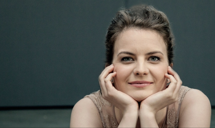 A violinista Veronika Eberle [Divulgação]