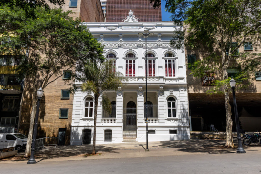 A fachada restaurada do Conservatório Dramático e Musical de São Paulo [Divulgação/Rafael Salvador]