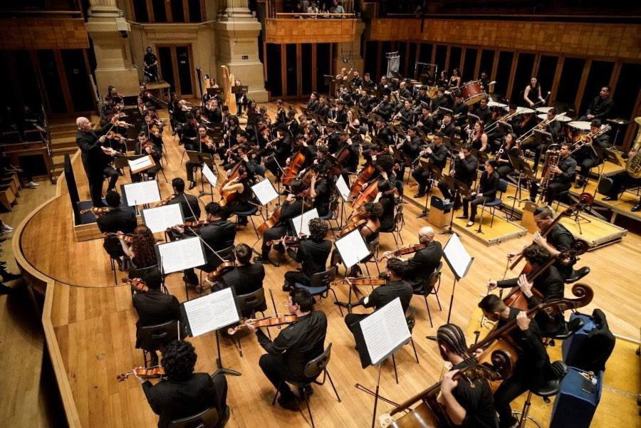 Orquestra Jovem do Estado durante concerto na Sala São Paulo [Divulgação]