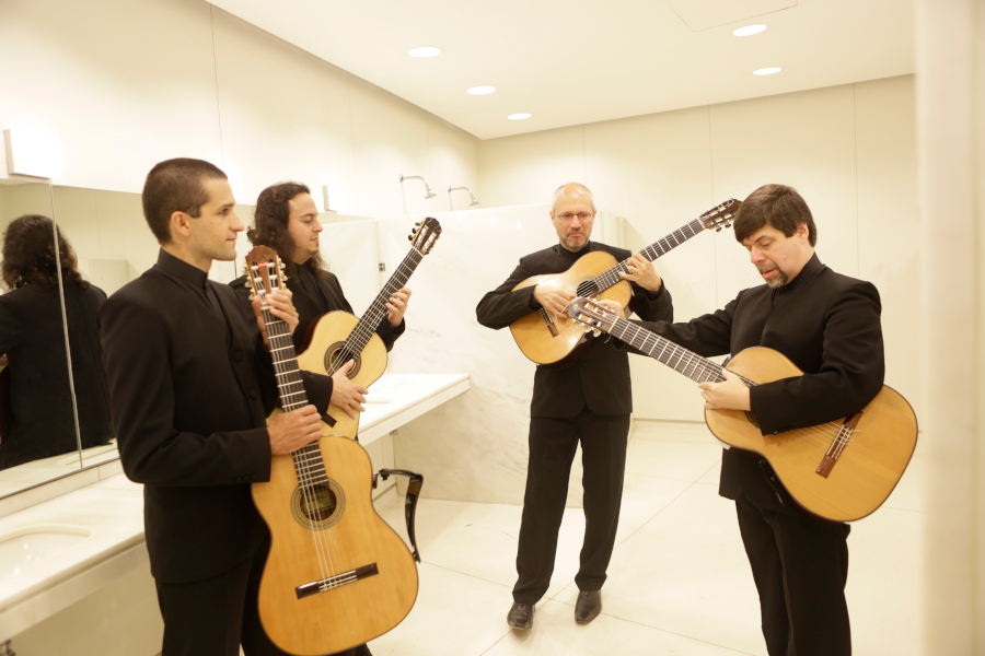 Quaternaglia participa do concerto de abertura [Divulgação/Gal Oppido]