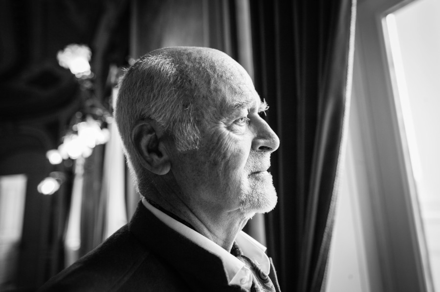 O baixo-barítono belga José Van Dam [Divulgação/Naomi Baumgart]