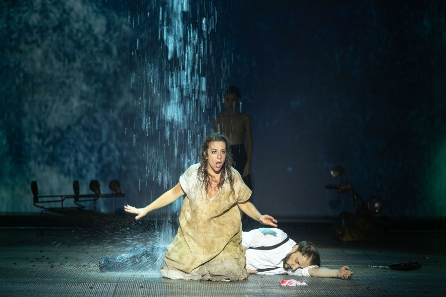 Cena da produção da ópera 'Yerma', de Villa-Lobos, na Ópera de Tenerife [Auditorio de Tenerife/Miguel Barreto]
