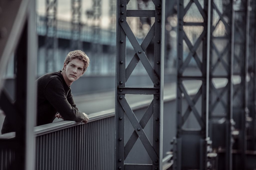 O pianista canadense Jan Lisiecki [Divulgação/Holger Hage/Universal Music]