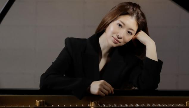 Revista Concerto Arisa Sakai [Reprodução/ Instagram/ ©Hiromi Nagatomo]