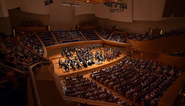 Revista Concerto Filarmônica de Minas Gerais na Sala Minas Gerais [Divulgação/Eugenio Savio]