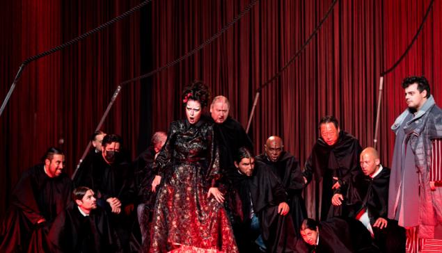 Revista Concerto Cena da produção de 2022 da ópera de Prokofiev [Divulgação/Stig de Lavor]