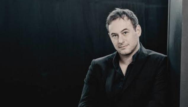 Revista Concerto O maestro Jonathan Coen [Divulgação]