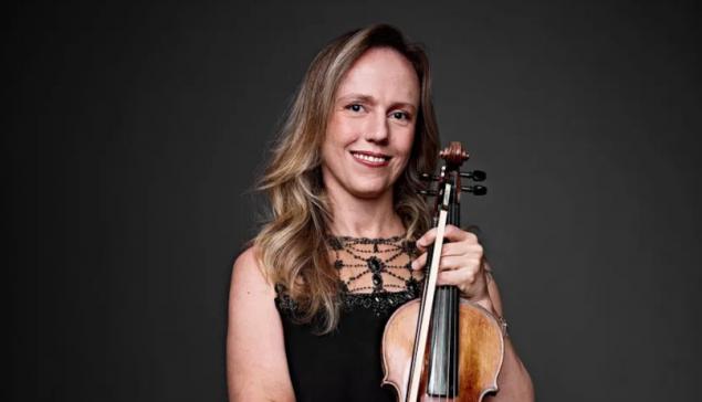 Revista Concerto A violinista Carolina Kliemann será a solista das apresentações [Divulgação/Osesp]