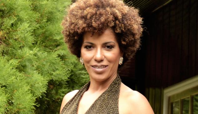 Revista Concerto A mezzo soprano Mere Oliveira [Divulgação]