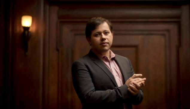 Revista Concerto O pianista Ronaldo Rolim toca com a Orquestra do Festival [Divulgação]