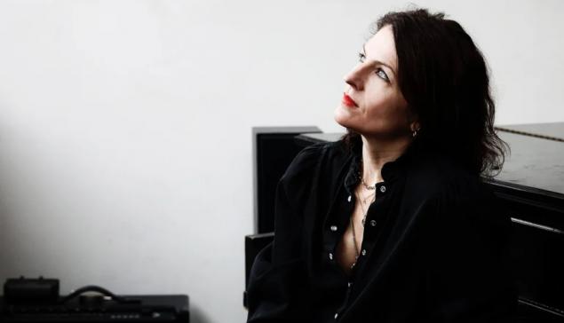 Revista Concerto Vanessa Wagner [DIvulgação/Caroline Doutre]