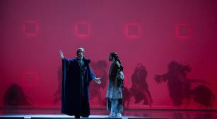 Cena da ópera “Alcina” no Theatro São Pedro [Divulgação / Sergio Ferreira]
