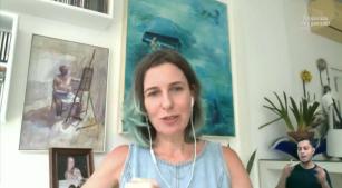 Gabriela Geluda durante entrevista na programação do Ateliê de Criação [Reprodução]