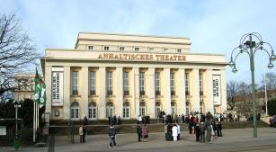 O Anhaltisches Theater Dessau (wikimedia commons)