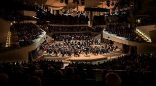 A Filarmônica de Berlim em sua sede, a Philharmonie (divulgação, Stephan Rabold)
