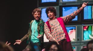 Cena da ópera 'Feliz ano velho', de Tim Rescala [Divulgação/Rapha Garcia]