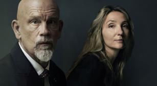 John Malkovich e Anastasya Terenkova [Divulgação]