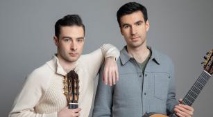 Ziggy e Miles, do duo de violões (divulgação, Romer Pedron)