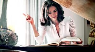 A pianista Erika Ribeiro [Divulgação]