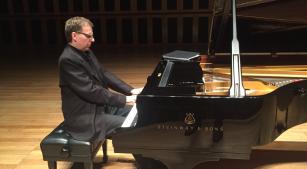 O pianista Max Barros [Divulgação]