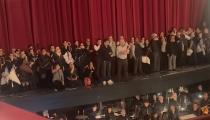 Protesto dos artistas antes da récita de ‘Macbeth’, no Theatro Municipal de São Paulo (reprodução YouTube)