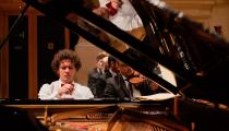 O pianista Fabio Martino [Vitoria Proença/Divulgação]