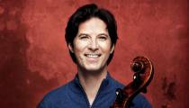 O violoncelista Daniel Müller-Schott [Divulgação/Uwe Arens]
