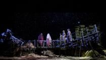 Cena da produção de 'Os pescadores de pérolas', de Bizet, no Theatro Municipal do Rio de Janeiro [Divulgação/Daniel Ebendinger]