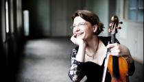 A violinista alemã Antje Weithaas [Divulgação]