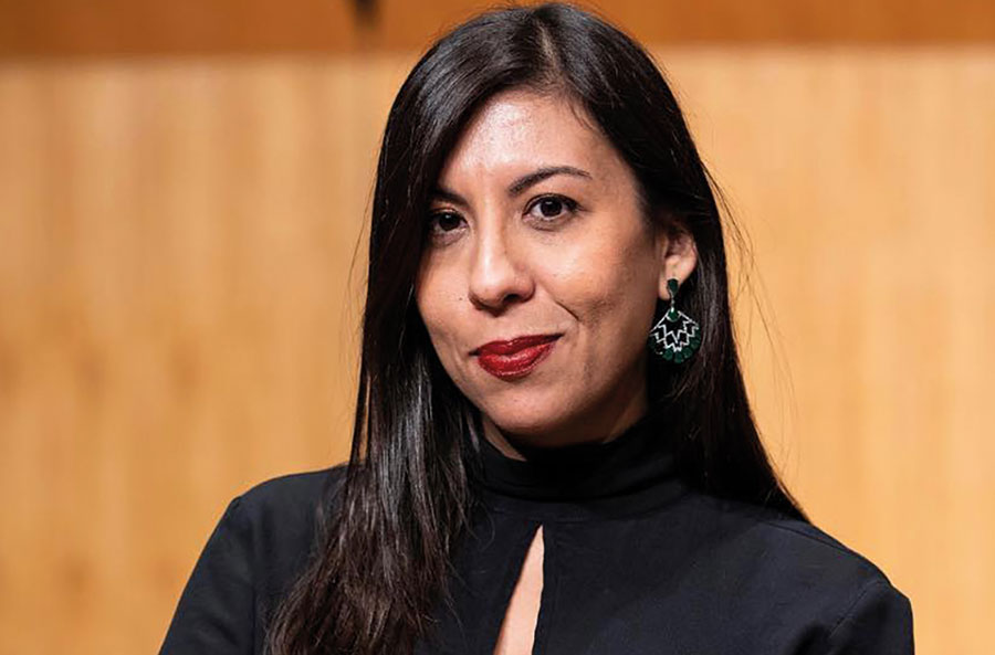 Maíra Ferreira